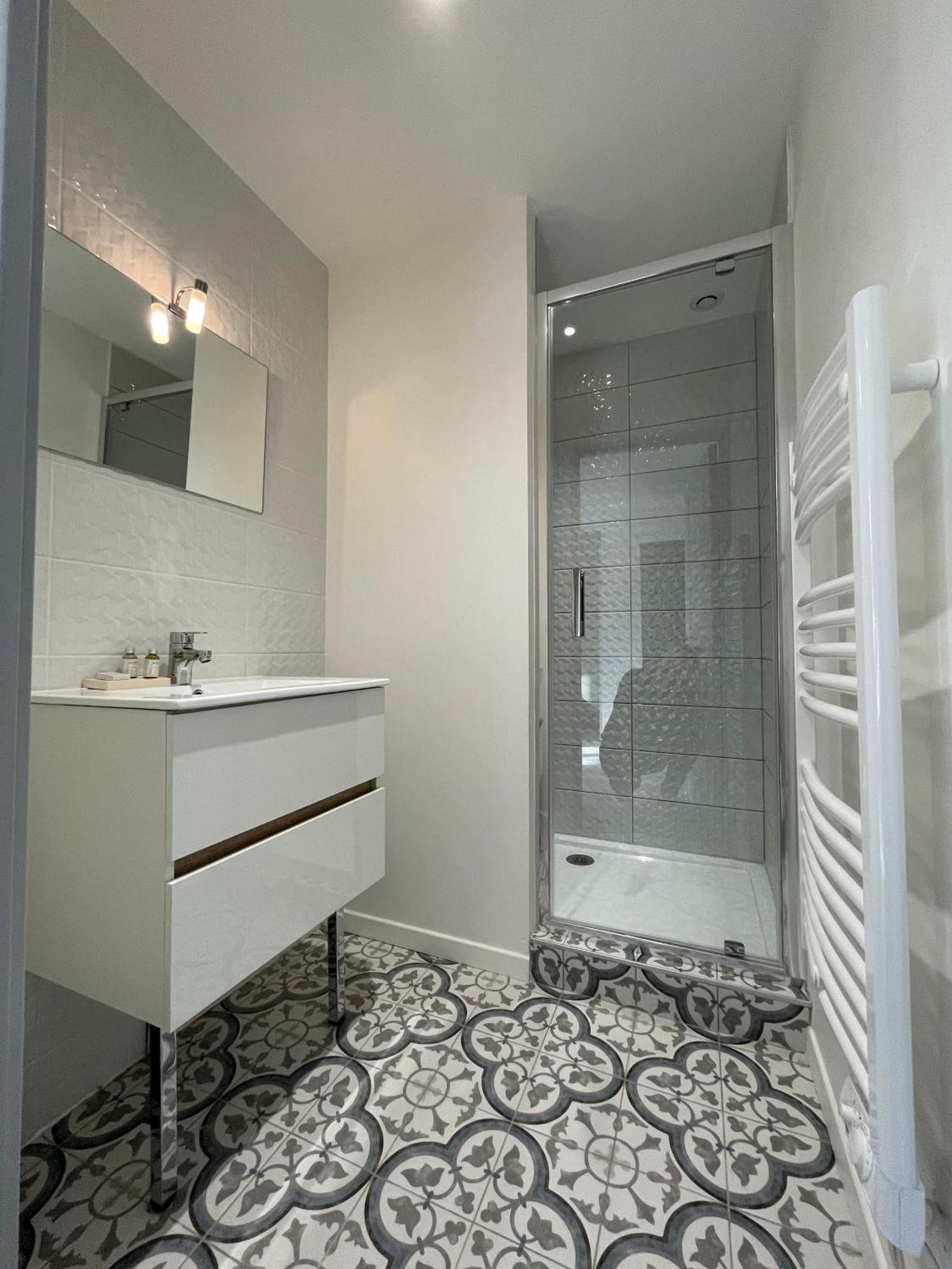 Studio Lumineux Avec Climatisation Pour 2 Personnes Бордо Экстерьер фото